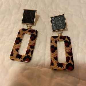 Gold leopard print earrings